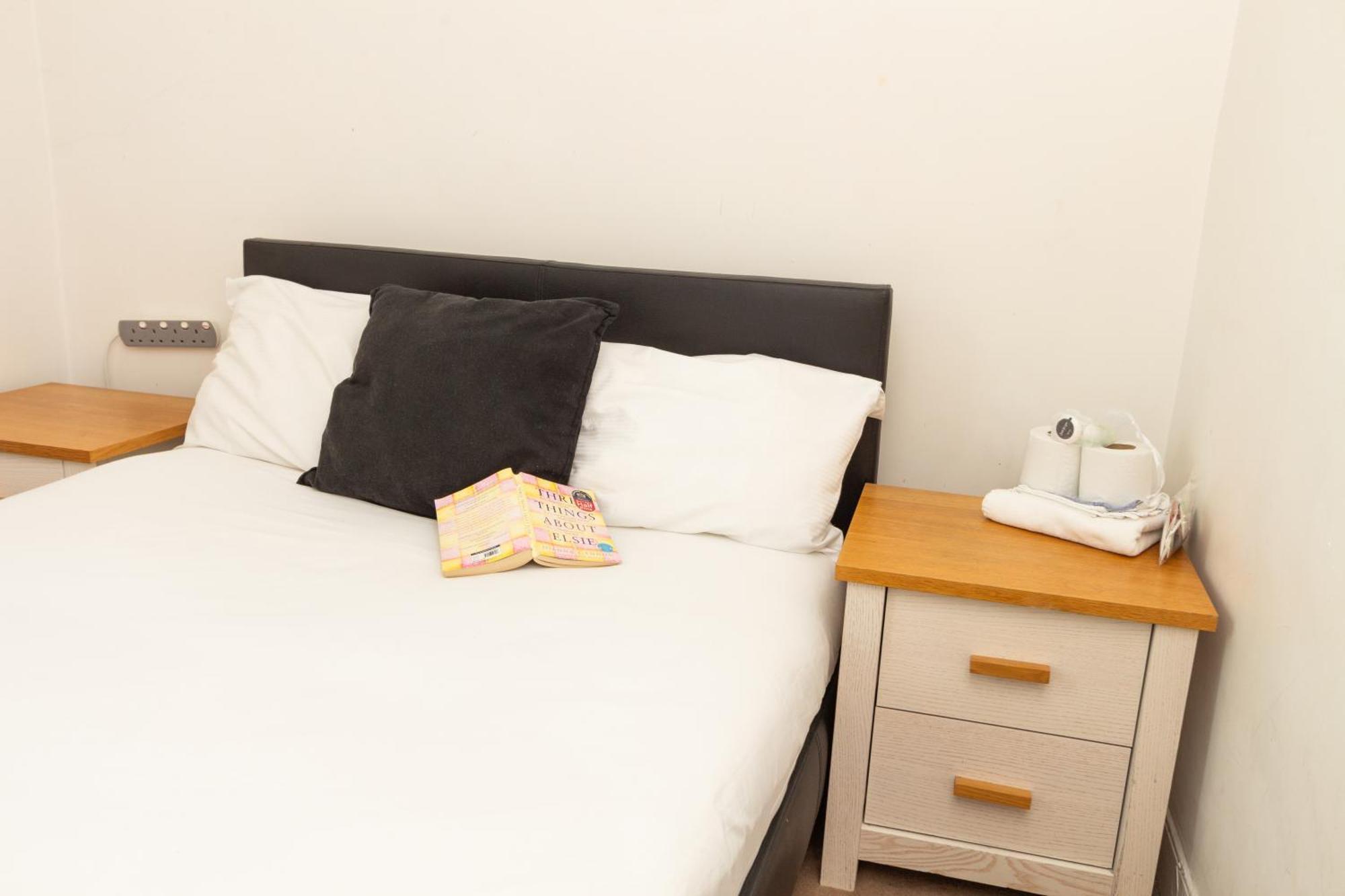 Lovely Private Rooms Near Mcr Centre Манчестер Экстерьер фото